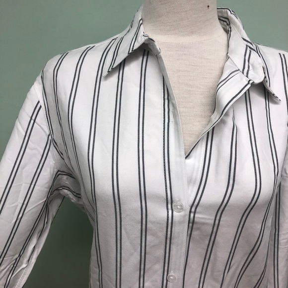 Tahari | Women's Button Down Shirt | White | Black | Various Sizes - Picture 3 of 4